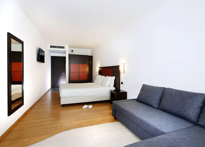 Hotel Holiday La Marca